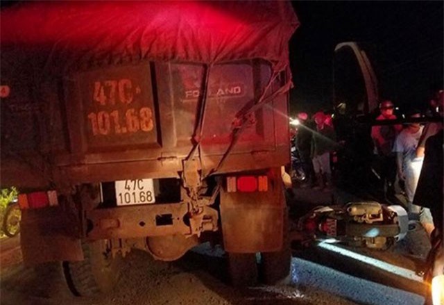 Đắk Lắk: Điều tra vụ nữ trung úy tử vong dưới gầm xe ben