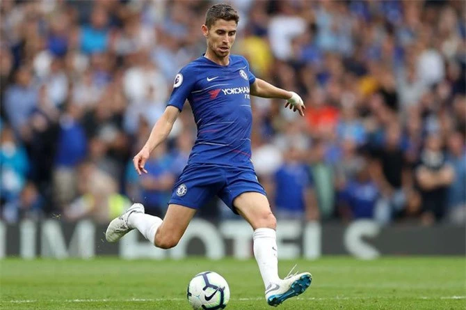 Tiền vệ trung tâm: Jorginho (Chelsea).