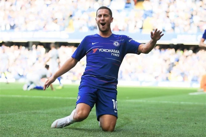 Tiền vệ phải: Eden Hazard (Chelsea).