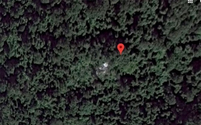Phát hiện hình ảnh đuôi của MH370 trong rừng Campuchia?