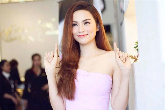 Đường tình gian truân, đẫm nước mắt của Hoa hậu 'được mời đi uống nước với giá 40.000 USD'