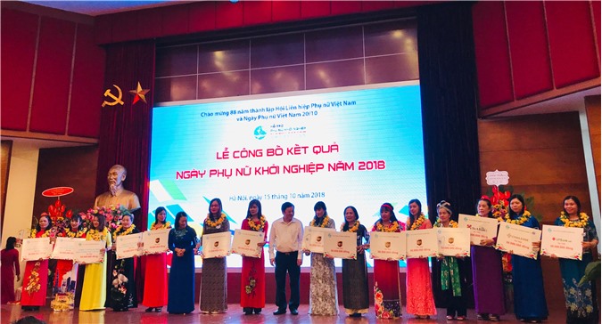 Lễ trao Giải thưởng Phụ nữ Việt Nam: Tôn vinh, khích lệ nghị lực vươn lên của phụ nữ Việt
