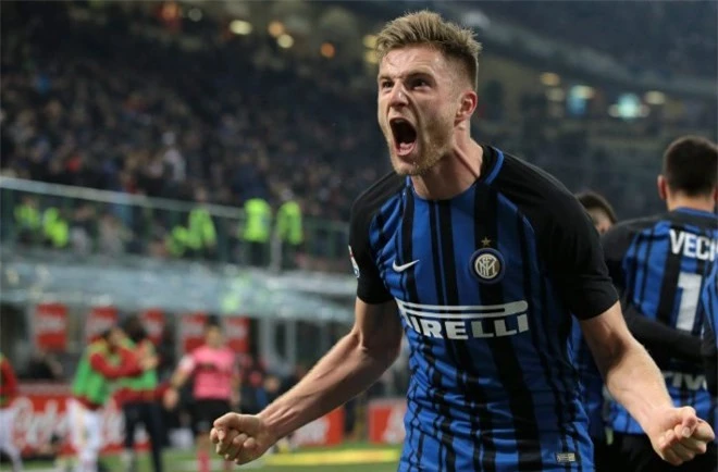 Milan Skriniar (Inter) cũng là cái tên "lọt tầm ngắm" của Barca