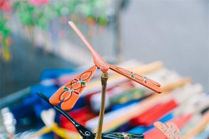 Nơi sản sinh hàng triệu chú chuồn chuồn tre lưu giữ ký ức tuổi thơ