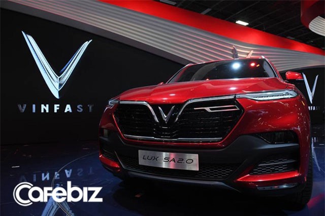 Trả lời câu hỏi “sản phẩm hay truyền thông có trước”, Shark Vương lấy ví dụ VinFast, Vinaxuki, Thaco