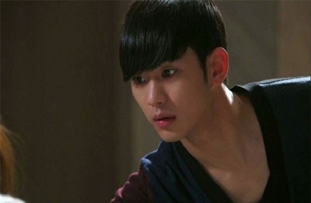 Đêm tân hôn chồng phát hiện vết sẹo xấu xí trên bụng vợ, nào ngờ nó lại ẩn chứa một bí mật không ngờ