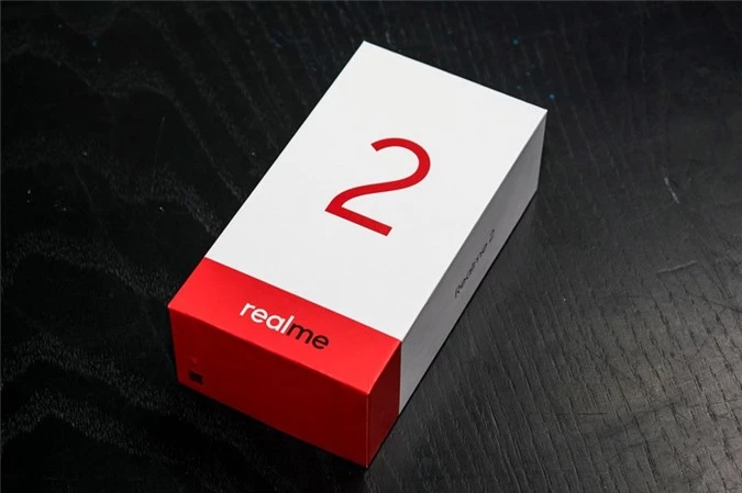 Hộp đựng Realme 2.