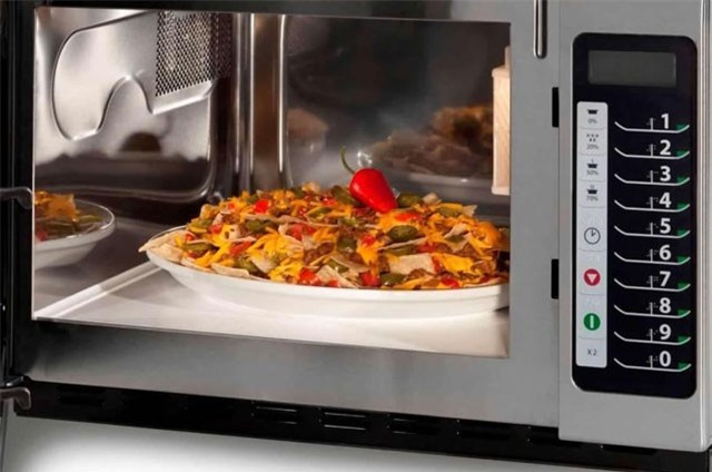 Clip: 8 mẹo hay từ lò vi sóng không biết thì phí hết nửa đời