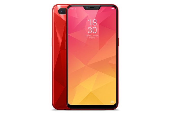 Smartphone camera kép, màn hình tai thỏ, pin ‘trâu’, giá gần 4 triệu ở Việt Nam