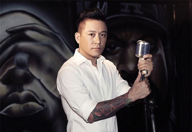 Tuấn Hưng nói gì khi siêu xe 16 tỷ đồng tan nát vì tai nạn?