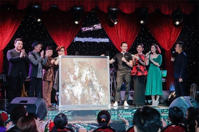 Đại gia mua và cho Mr .Đàm ký tên lên tranh quý gây bức xúc dư luận là ai?