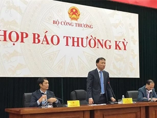 Xuất khẩu đạt kỷ lục, Bộ Công Thương dự kiến vượt chỉ tiêu Chính phủ giao