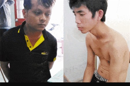 Clip: Bắt hai tên cướp táo tợn xịt hơi cay vào mặt người đi đường cướp gần nửa tỷ đồng