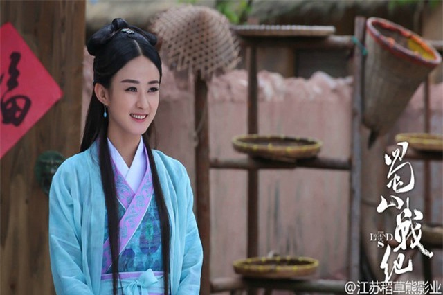 Những tạo hình đẹp mê mẩn của Triệu Lệ Dĩnh trong phim cổ trang