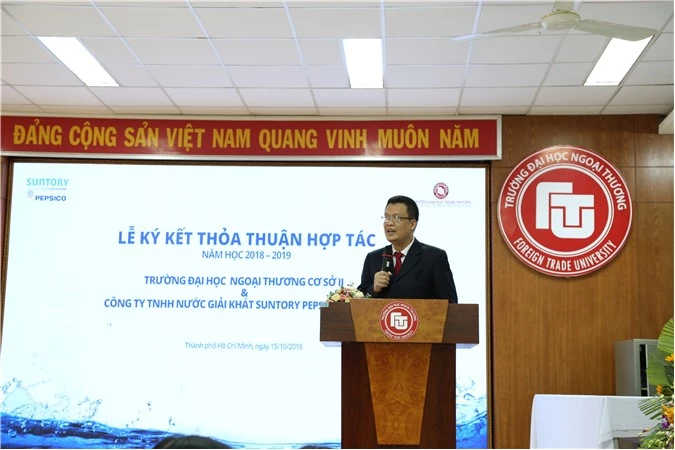 PGS, TS Nguyễn Xuân Minh- Giám đốc Cơ sở II phát biểu tại buổi Lễ ký kết