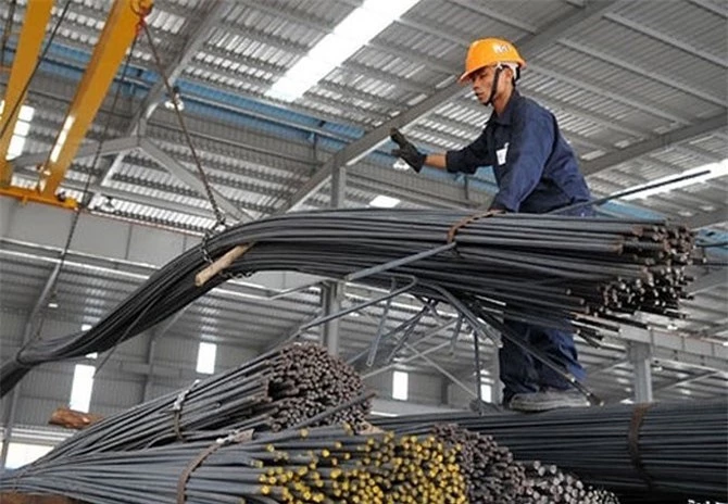 Một số sản phẩm thép Việt bị áp mức thuế 25%.