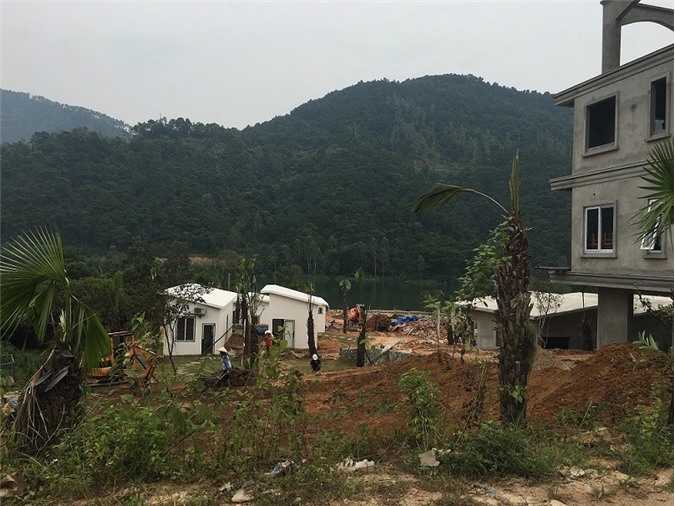 Xóa biệt thự ở rừng phòng hộ Sóc Sơn, Hà Nội có “quân lệnh như sơn”?