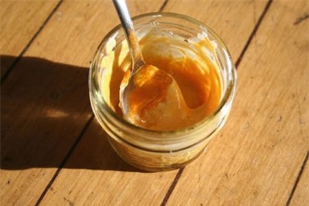Công thức làm kem gạo tinh nghệ mật ong làm đẹp da tại nhà