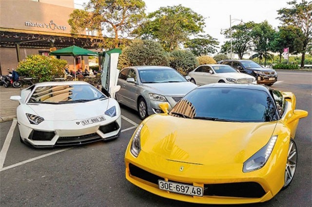 Những đại gia Việt nào từng sở hữu siêu xe Ferrari?