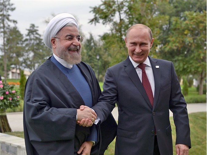 Putin thẳng thừng từ chối ép Iran cuốn gói khỏi Syria 