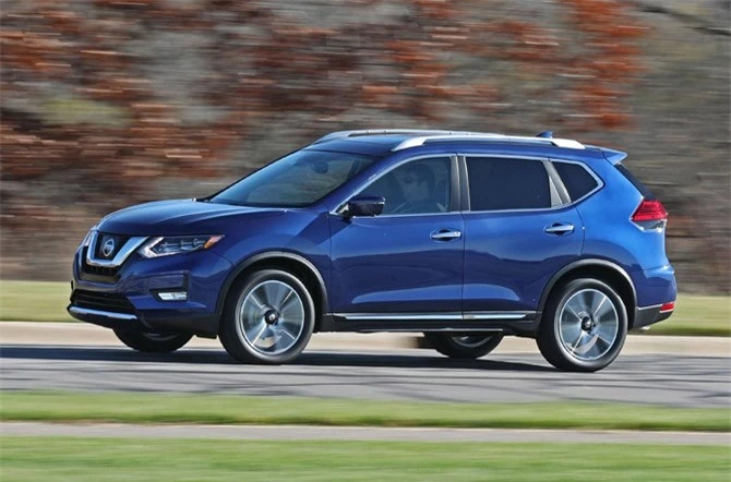 5. Nissan Rogue (doanh số: 309.979 chiếc).