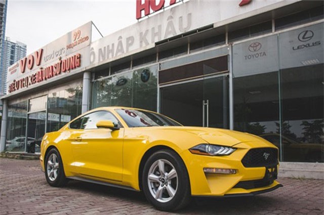 Đại gia Việt chán Ford Mustang 2018 chỉ sau 1.700km, bán lại với giá như mới