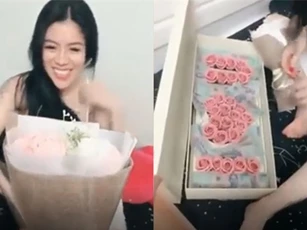 Clip: Cô vợ sướng rơn khi được chồng tặng hộp quà đầy tiền 500.000 đồng nhân dịp 20/10