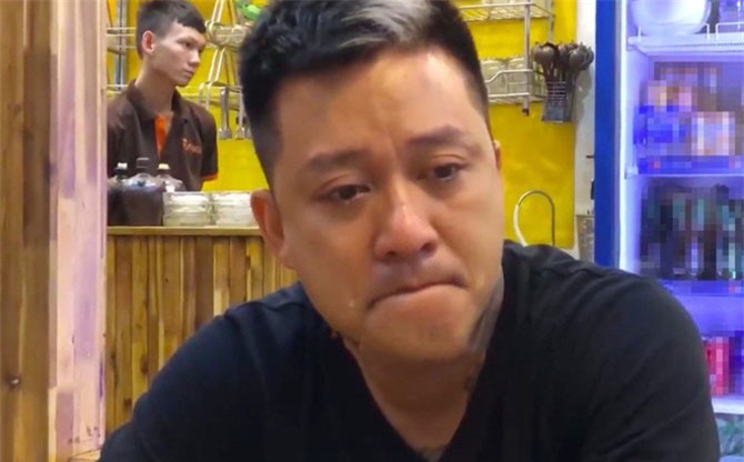 Lộ tin nhắn Tuấn Hưng gửi Tú Dưa trong đêm siêu xe gặp nạn trên cao tốc