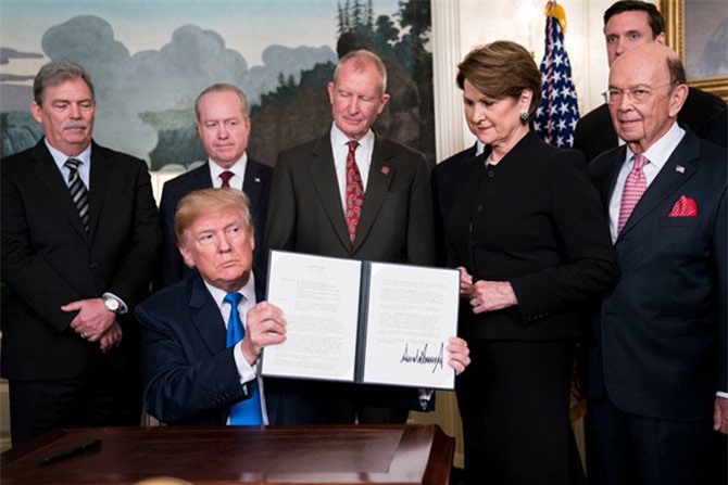 Clip: Mỹ cùng đối tác tranh cãi gay gắt về thuế quan