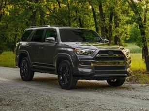 Chi tiết bản đặc biệt Toyota 4Runner Nightshade
