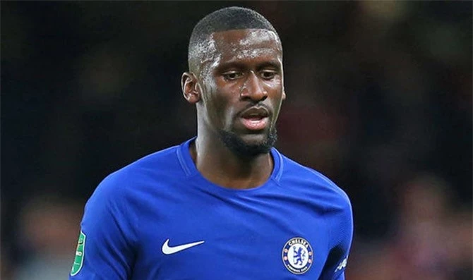 Trung vệ: Antonio Rudiger