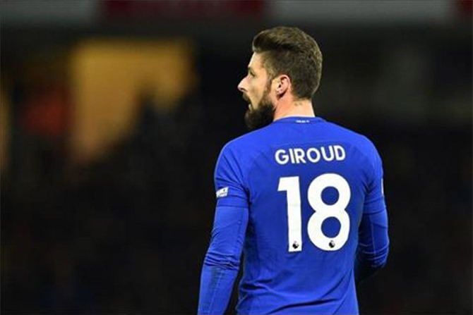 Nghịch lý Olivier Giroud: Tiền đạo giỏi đâu cần phải ghi bàn?