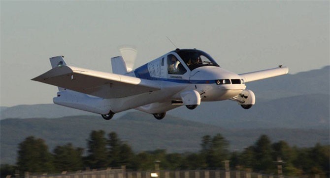 Ô tô bay Terrafugia Transition sẽ có mặt trên thị trường vào năm sau