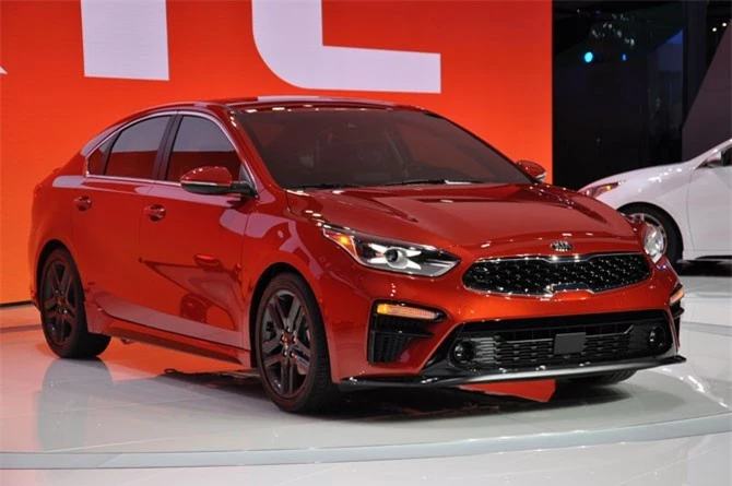 3. Kia Forte 2019 (giá khởi điểm: 17.690 USD).