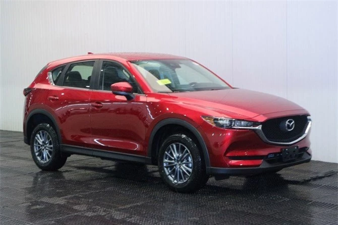 6. Mazda (doanh số: 3.794 chiếc).