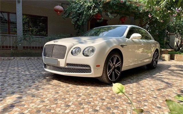 Sau 5 năm, Bentley Flying Spur rẻ như Mercedes-Benz S560 sắp ra mắt