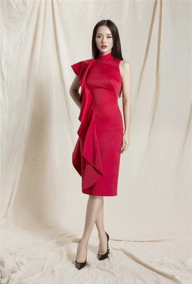 Khánh Linh The Face lại khoe váy áo sang chảnh sau khi được lên tạp chí nước ngoài vì mặc đẹp - Ảnh 3.