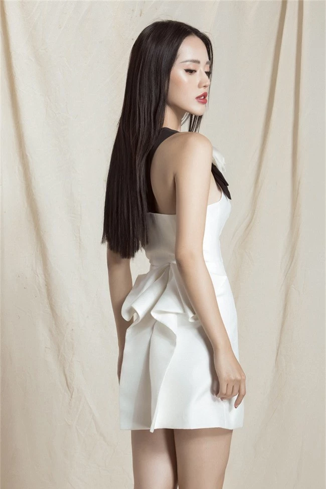 Khánh Linh The Face lại khoe váy áo sang chảnh sau khi được lên tạp chí nước ngoài vì mặc đẹp - Ảnh 8.