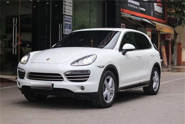 Porsche Cayenne model 2014 được rao bán ngang một chiếc Mercedes-Benz E300 AMG đập hộp - Ảnh 3.