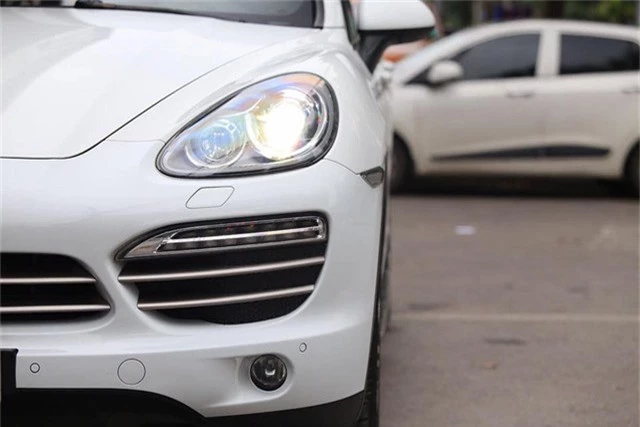 Porsche Cayenne model 2014 được rao bán ngang một chiếc Mercedes-Benz E300 AMG đập hộp - Ảnh 5.