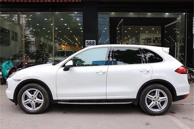 Porsche Cayenne model 2014 được rao bán ngang một chiếc Mercedes-Benz E300 AMG đập hộp - Ảnh 6.