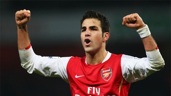 Top 10 cầu thủ trẻ từng ra sân ở đấu trường Champions League: Fabregas góp mặt