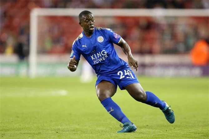 Tiền vệ: Nampalys Mendy (Leicester City).