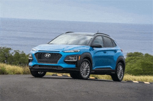 XE HOT QUA ẢNH (23/10): Giá lăn bánh Hyundai Kona, thêm mẫu xe BMW mới cập bến Việt Nam