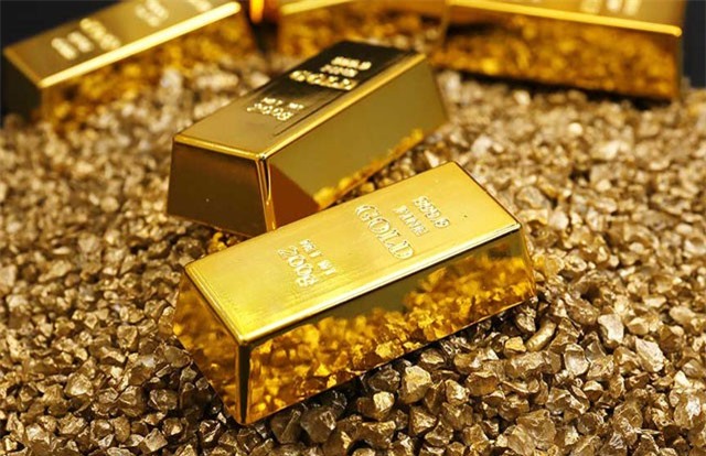 Giá vàng hôm nay 24/10: Tăng dựng ngược, vọt lên đỉnh cao