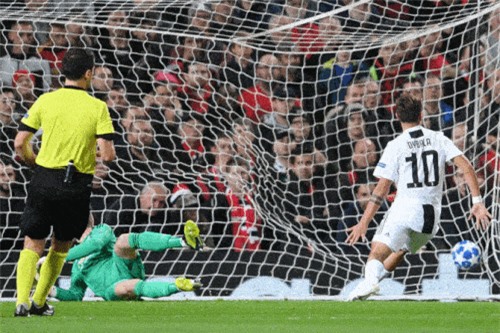 Clip: Dybala tỏa sáng, Juve ‘kéo sập pháo đài’ Old Trafford