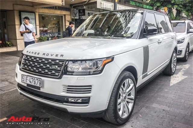 Range Rover Autobiography LWB trắng muốt mang biển số khủng - Ảnh 3.