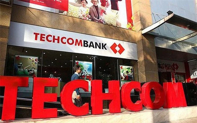 Techcombank lãi trước thuế hơn 7.700 tỷ đồng trong 9 tháng đầu năm, thu nhập nhân viên bình quân 27 triệu đồng/tháng.
