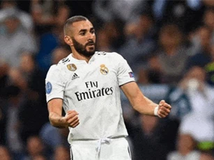 Clip: Benzema lập công, Real thắng trận đầu tiên sau hơn 1 tháng
