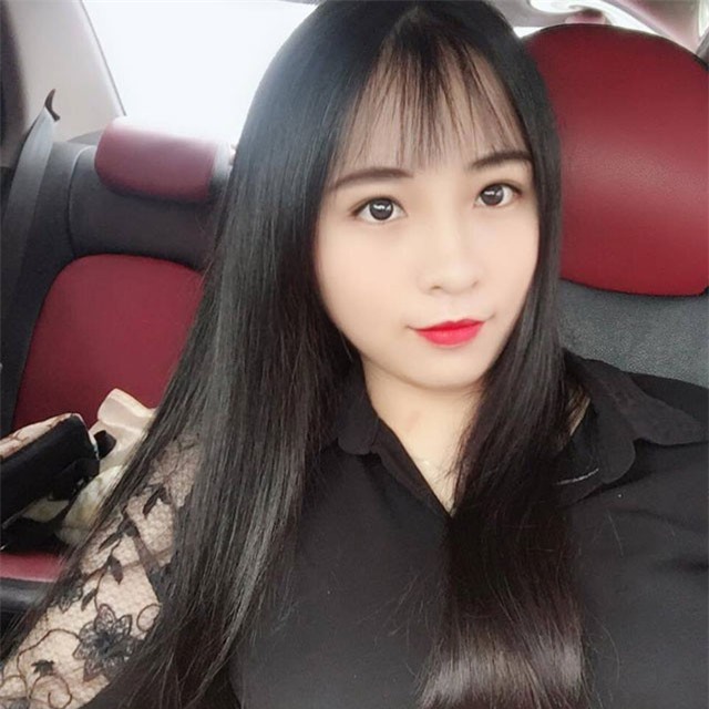 Cô gái về khuya không thể vào phòng trọ, được anh GrabBike chở đi tìm gần 50 nhà nghỉ suốt 4h đồng hồ mà không lấy tiền